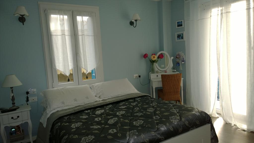 Ventiquattro Ore Vacanze Hotel Agrano Habitación foto